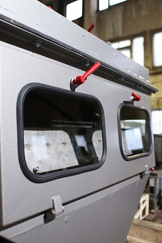 НПК «Механобр-техника» укрепляет партнерство с Казахстаном - осуществлена поставка электромагнитного сепаратора 2ЭВС-36/100